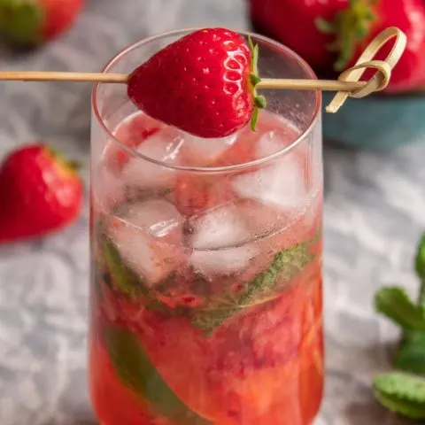 Strawberry mojito cocktail