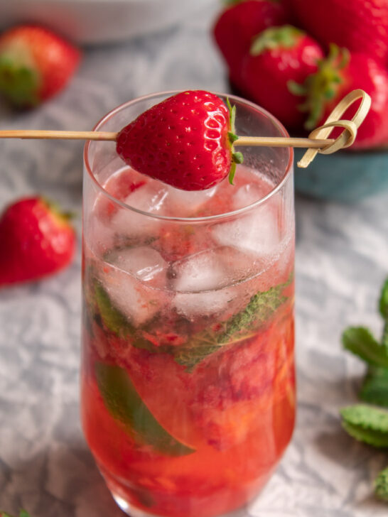Strawberry mojito cocktail
