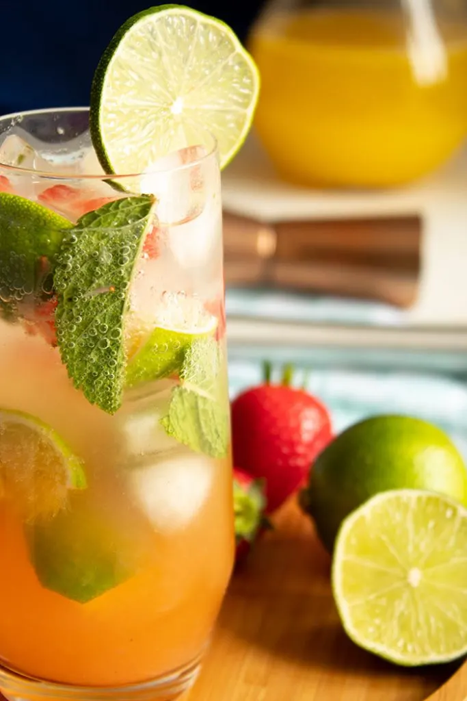 Refreshing Strawberry Pineapple Mojito