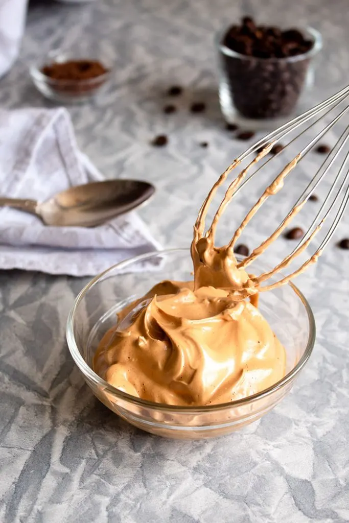 Vanilla Dalgona Coffee Whipped